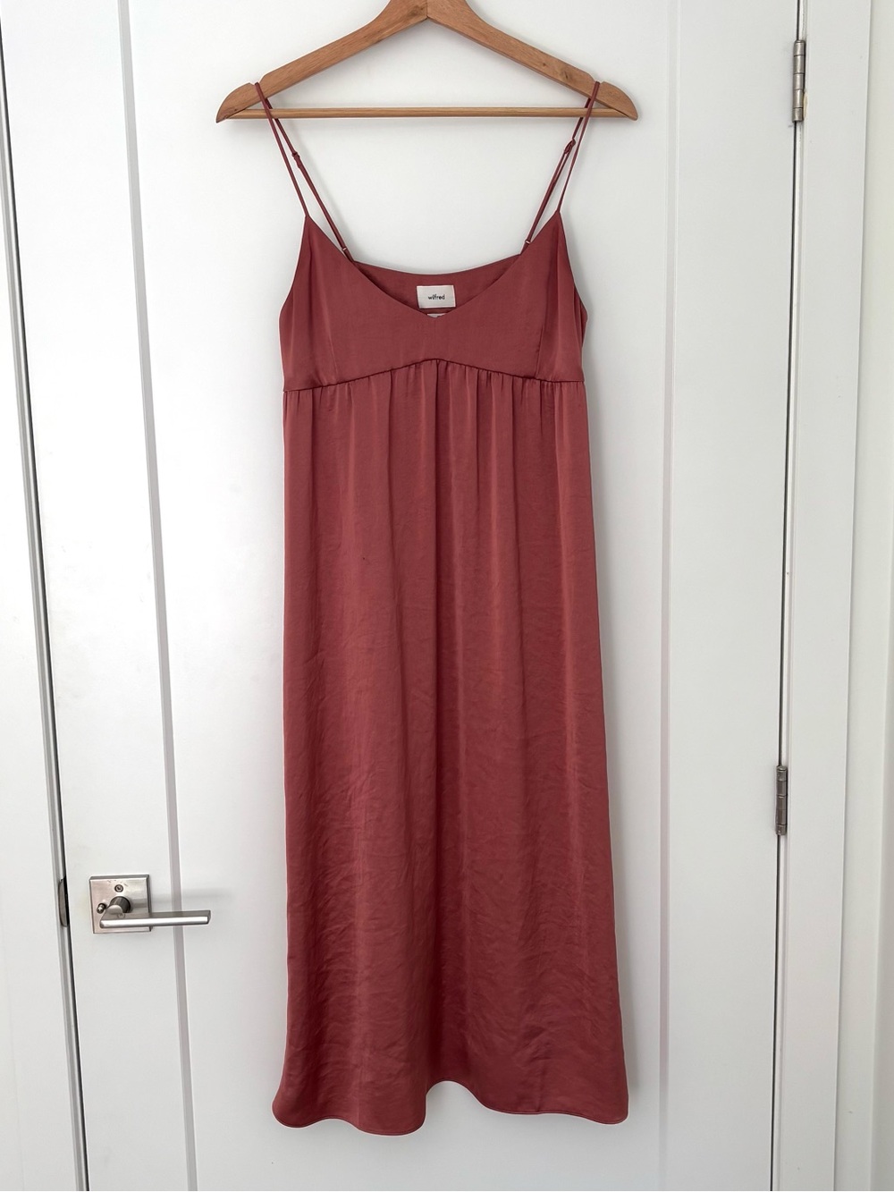 Aritzia Satin Midi Dress EUC